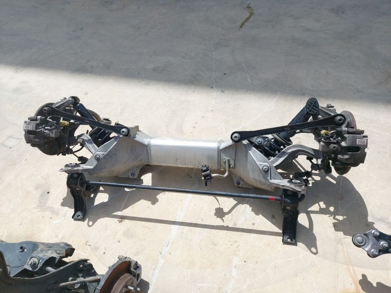 Recambio de puente trasero para peugeot 508 sw i (8e_) 1.6 bluehdi 120 referencia OEM IAM 1606606680  