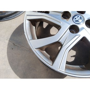 Recambio de llanta para toyota yaris (_p13_) 1.4 d (nlp130_) referencia OEM IAM 426110DC70 x1 16 pulgadas