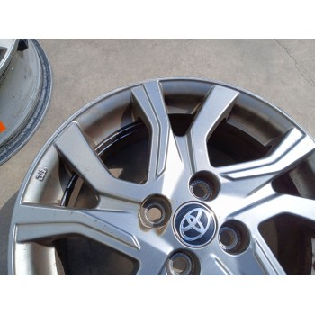 Recambio de llanta para toyota yaris (_p13_) 1.4 d (nlp130_) referencia OEM IAM 426110DC70 x1 16 pulgadas