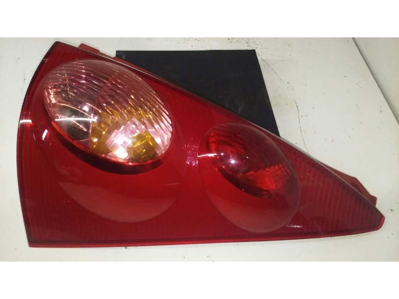 Recambio de piloto trasero derecho para peugeot 107 básico referencia OEM IAM   