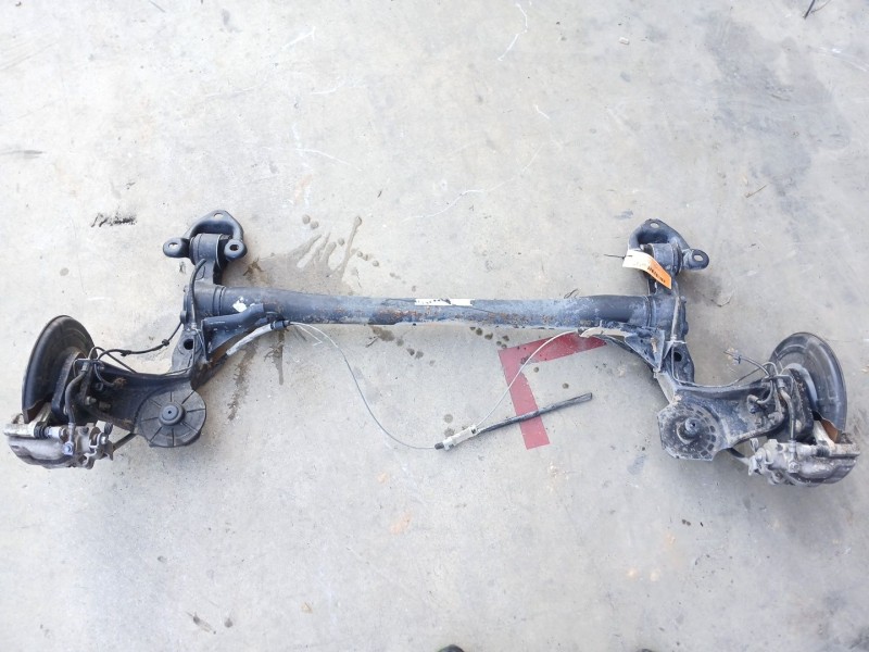 Recambio de puente trasero para opel meriva b monospace (s10) 1.4 (75) referencia OEM IAM 13268610  disco