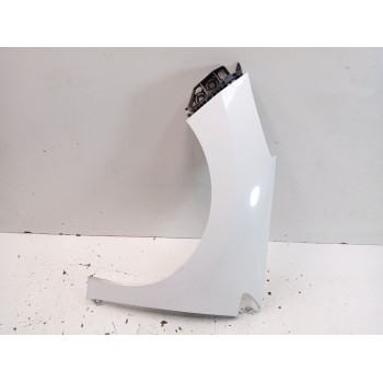ALETA DELANTERA IZQUIERDA 7840W1 
