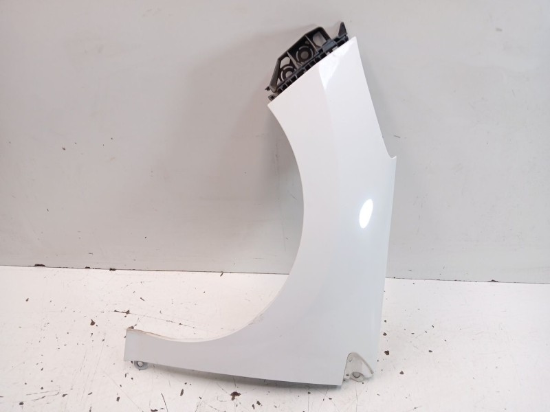 Recambio de aleta delantera izquierda para peugeot 308 i (4a_, 4c_) 1.6 hdi referencia OEM IAM 7840W1  