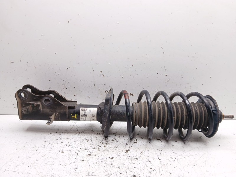 Recambio de amortiguador delantero izquierdo para honda hr-v (ru) 1.5 (ru1) referencia OEM IAM 51620t8kg141m1  