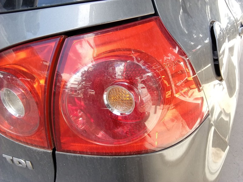 Recambio de piloto trasero derecho para volkswagen golf v (1k1) 1.9 tdi referencia OEM IAM 1K6945096AA  