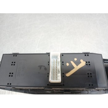 Recambio de mando elevalunas delantero izquierdo para hyundai i20 ii (gb, ib) 1.2 referencia OEM IAM 2991344517 gb0069 