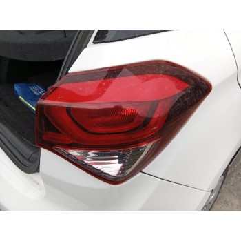 Recambio de piloto trasero derecho para hyundai i20 ii (gb, ib) 1.2 referencia OEM IAM 92402c8000  