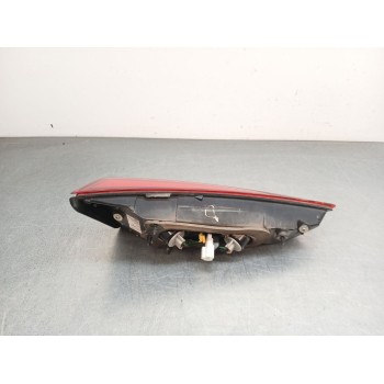Recambio de piloto trasero derecho interior para hyundai i20 ii (gb, ib) 1.2 referencia OEM IAM 92404c8000  