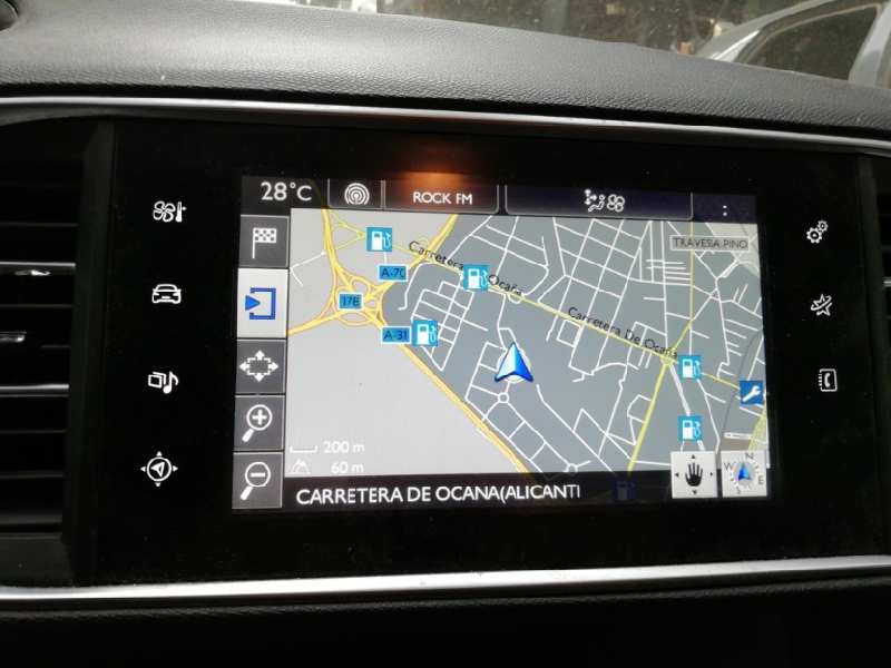 Recambio de pantalla multifuncion para peugeot 308 style referencia OEM IAM 9811486280  