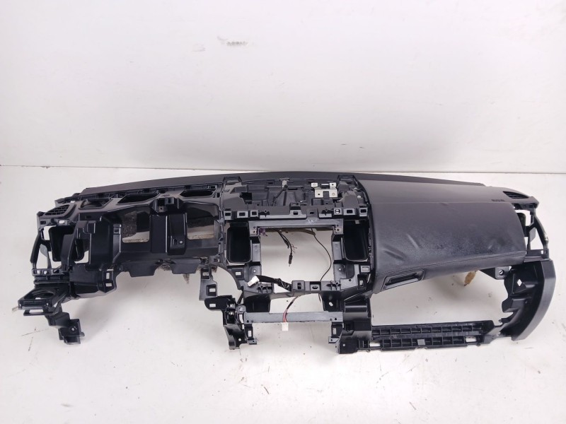 Recambio de salpicadero para citroën c-crosser 2.2 hdi fap cat referencia OEM IAM 7030A026  