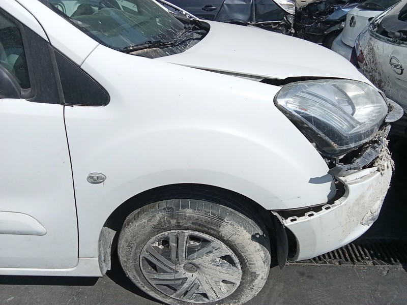 Recambio de aleta delantera derecha para citroën berlingo multispace (b9) 1.6 hdi 90 referencia OEM IAM 7841Y2  