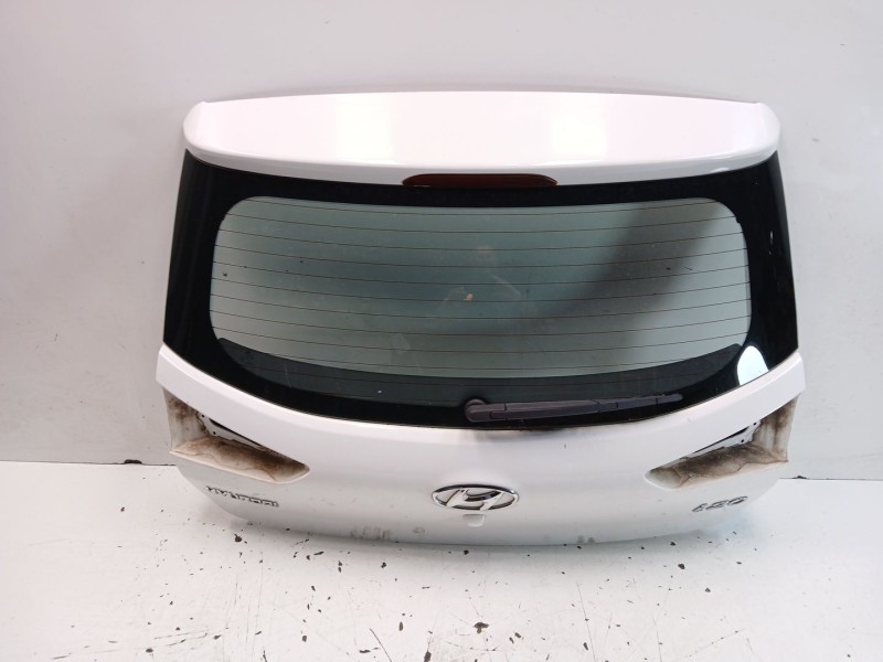 Recambio de porton trasero para hyundai i20 ii (gb, ib) 1.2 referencia OEM IAM 73700C8000  