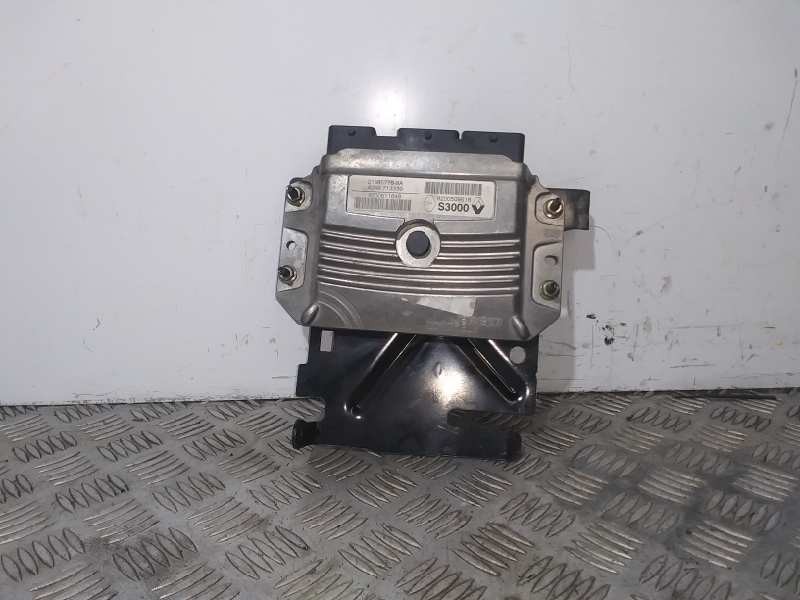 Recambio de centralita motor uce para renault scenic ii authentique referencia OEM IAM 8200611648 8200509516 