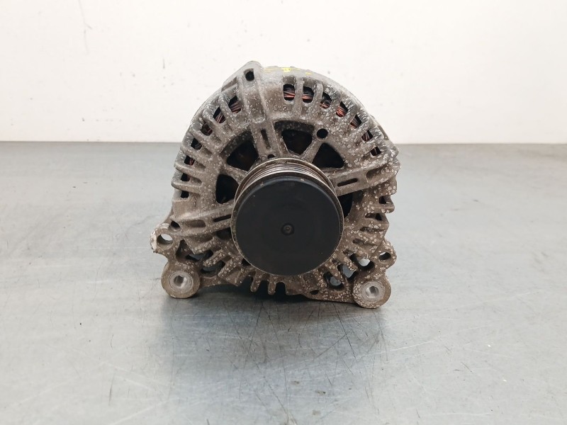 Recambio de alternador para seat altea xl (5p5, 5p8) 2.0 tdi referencia OEM IAM 06F903023C  