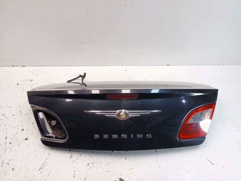 Recambio de tapa maletero para chrysler sebring (js) 2.0 crd referencia OEM IAM   