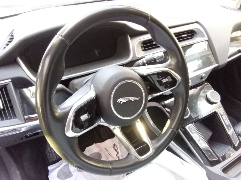 Recambio de volante para jaguar i-pace (x590) ev400 awd referencia OEM IAM J9D1103  