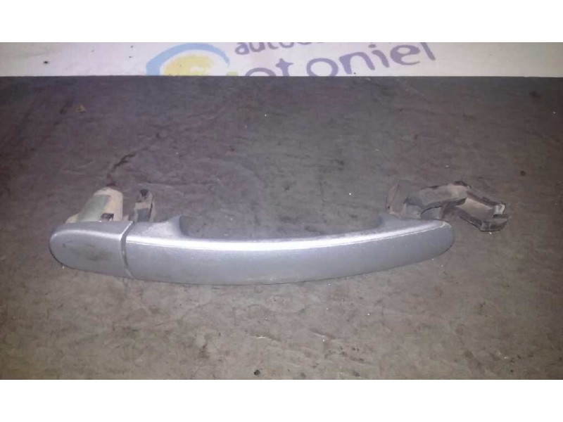 Recambio de maneta exterior delantera derecha para volkswagen polo (9n1) highline referencia OEM IAM   