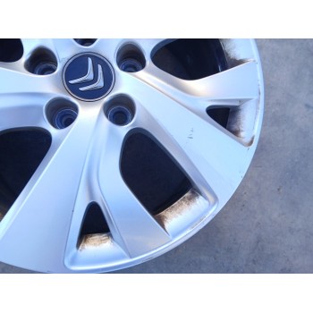 Recambio de llanta para citroën c4 picasso ii 1.2 thp 130 referencia OEM IAM 9677089777 x1 16 pulgadas