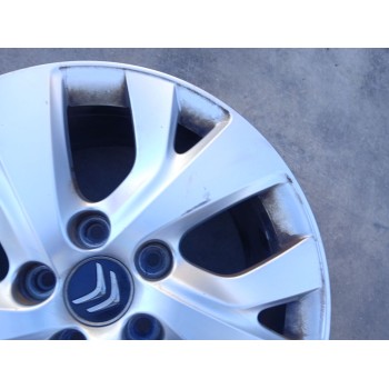 Recambio de llanta para citroën c4 picasso ii 1.2 thp 130 referencia OEM IAM 9677089777 x1 16 pulgadas