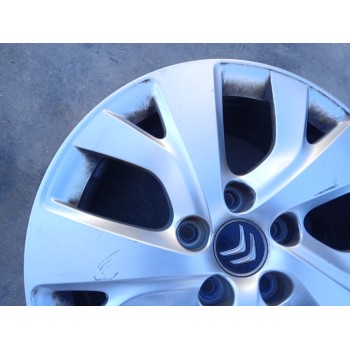 Recambio de llanta para citroën c4 picasso ii 1.2 thp 130 referencia OEM IAM 9677089777 x1 16 pulgadas