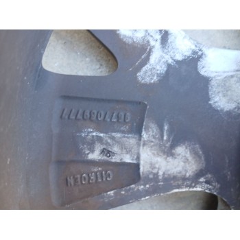 Recambio de llanta para citroën c4 picasso ii 1.2 thp 130 referencia OEM IAM 9677089777 x1 16 pulgadas