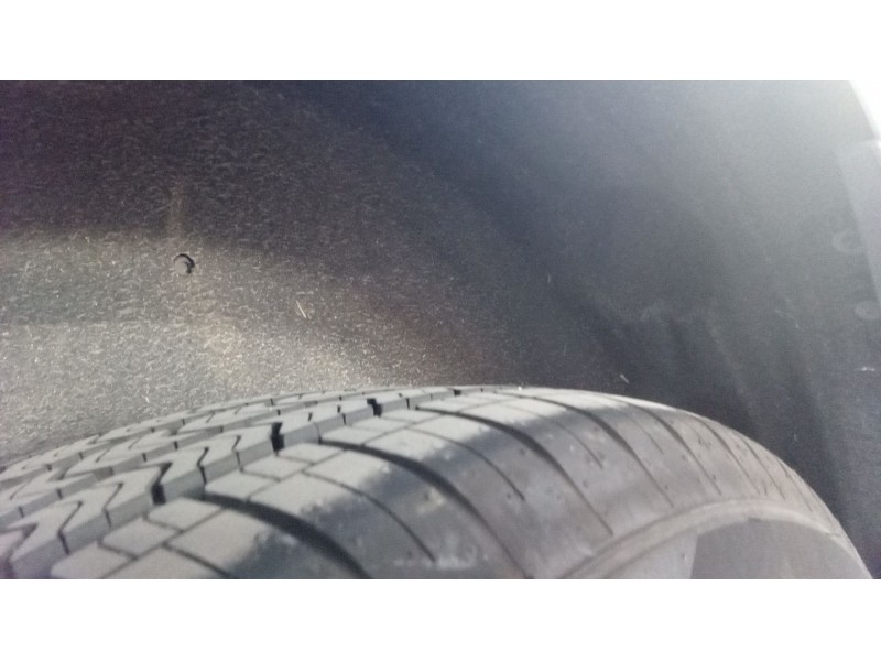 Recambio de paso rueda trasero izquierdo para jaguar i-pace (x590) ev400 awd referencia OEM IAM T4K9984  