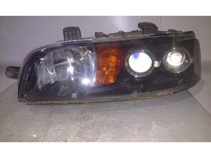 Recambio de faro izquierdo para fiat punto berlina (188) 1.2 16v elx referencia OEM IAM   