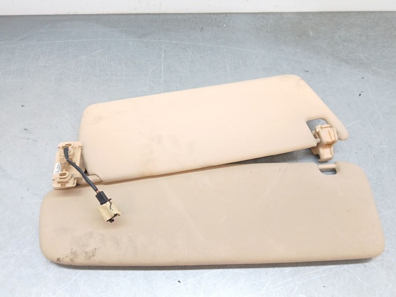 Recambio de parasol derecho para volkswagen touareg (7la, 7l6, 7l7) 2.5 r5 tdi referencia OEM IAM 7L6857552AC  