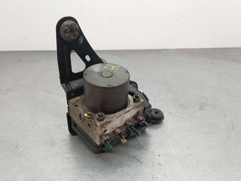 Recambio de abs para renault megane ii (bm0/1_, cm0/1_) 1.6 16v (bm0c, cm0c) referencia OEM IAM 8200038695  