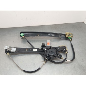 ELEVALUNAS DELANTERO DERECHO AM51R23200AH 