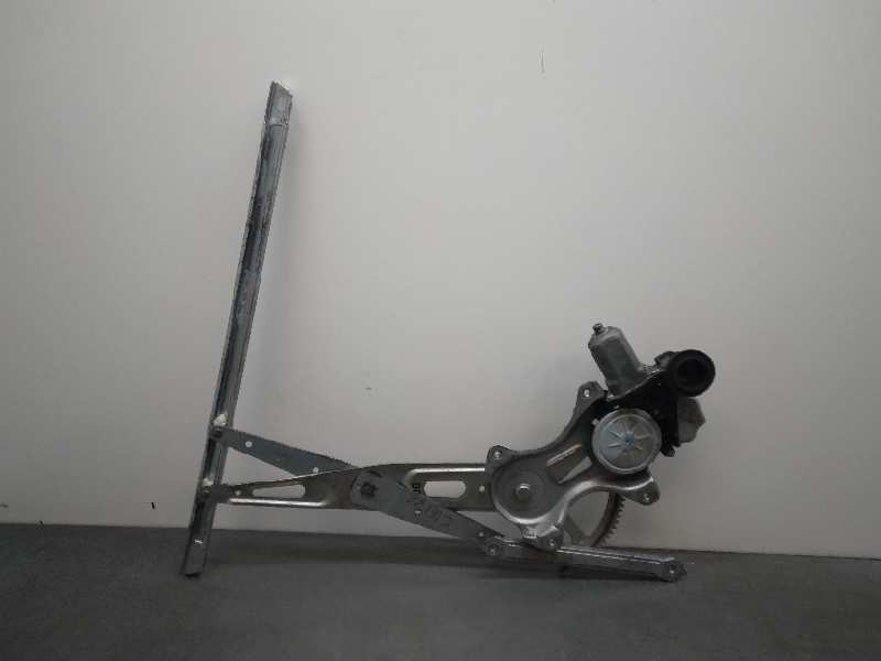 Recambio de elevalunas delantero izquierdo para toyota rav 4 active referencia OEM IAM  7 PINES 