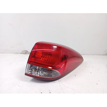 PILOTO TRASERO DERECHO 92402A4020 