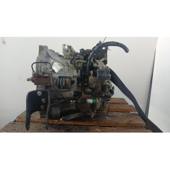 Recambio de caja cambios para toyota avensis sedán (_t25_) 2.0 d-4d (adt250_) referencia OEM IAM 303002D151  