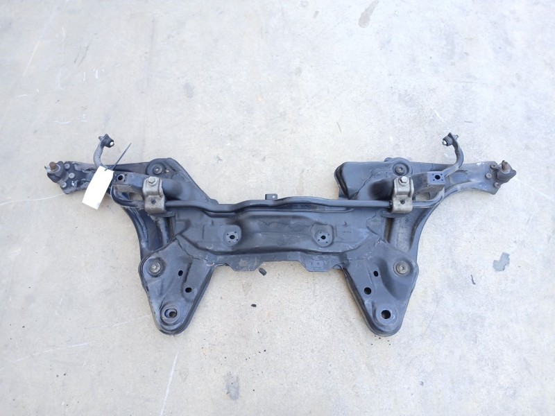 Recambio de puente delantero para citroën c4 cactus 1.6 bluehdi 100 referencia OEM IAM 9808011780  