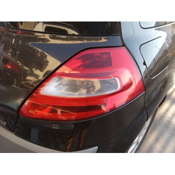 PILOTO TRASERO DERECHO 8200073237 