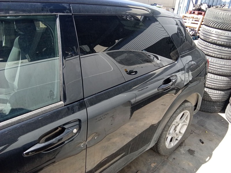 Recambio de puerta trasera izquierda para citroën c4 cactus 1.2 thp 110 referencia OEM IAM 9821336680  