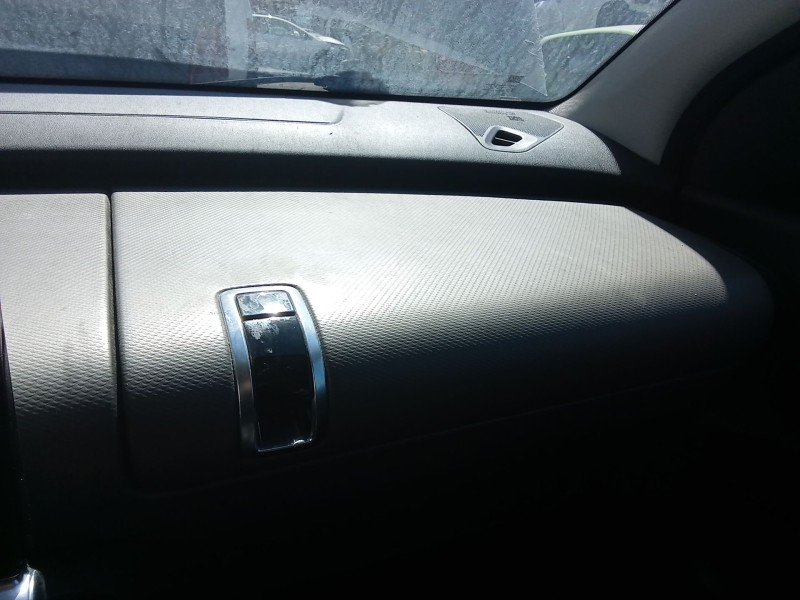 Recambio de guantera para citroën c4 cactus 1.2 thp 110 referencia OEM IAM 98050177BV  