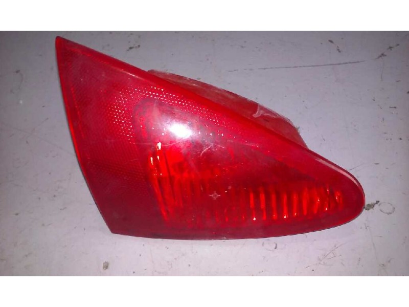 Recambio de piloto trasero izquierdo interior para alfa romeo 147 (190) 1.9 jtd cat referencia OEM IAM  INTERIOR 