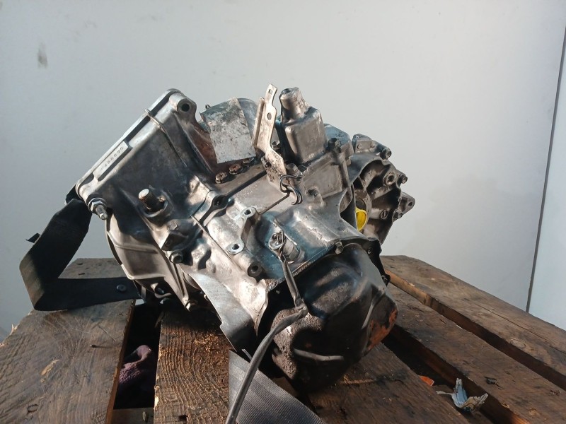Recambio de caja cambios para suzuki swift sf berlina (ma) 1.3 gls (3-ptas.) referencia OEM IAM V61ZH4  