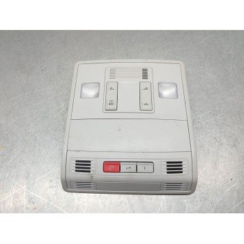 LUZ INTERIOR 3V0868487 