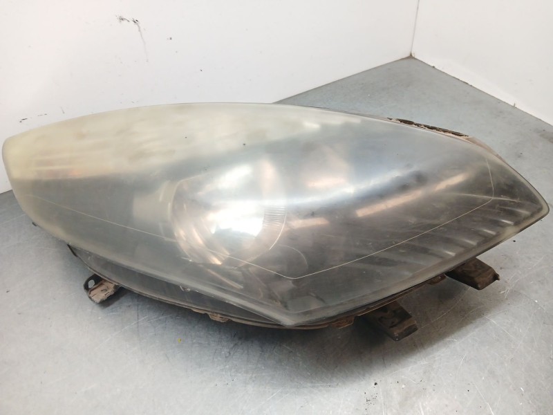 Recambio de faro derecho para renault scénic iii (jz0/1_) 1.5 dci referencia OEM IAM 260100023R  