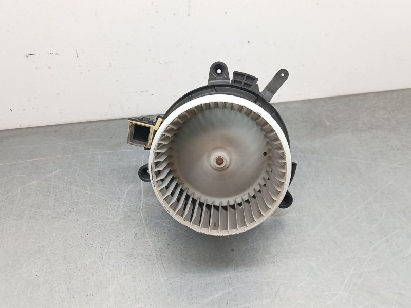 Recambio de motor calefaccion para peugeot expert furgoneta (v_) 1.5 bluehdi 100 referencia OEM IAM 5P1330100  