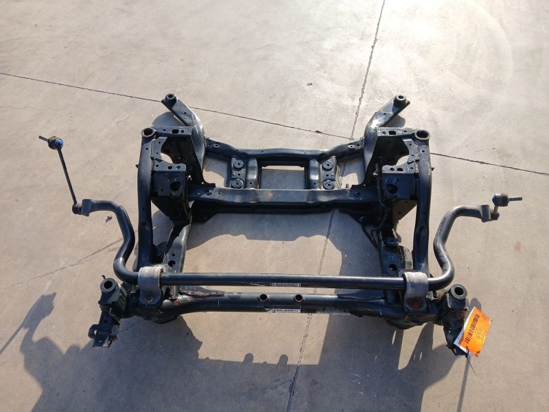 Recambio de puente delantero para jaguar f-pace (x761) 3.0 sdv6 awd referencia OEM IAM T4A43725  