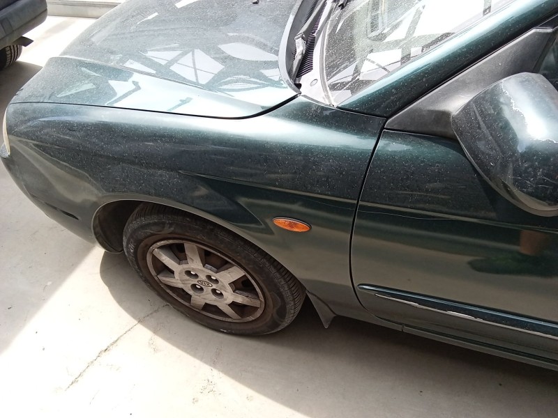Recambio de aleta delantera izquierda para kia shuma ii (fb) 1.6 referencia OEM IAM 0K2BA52211A  