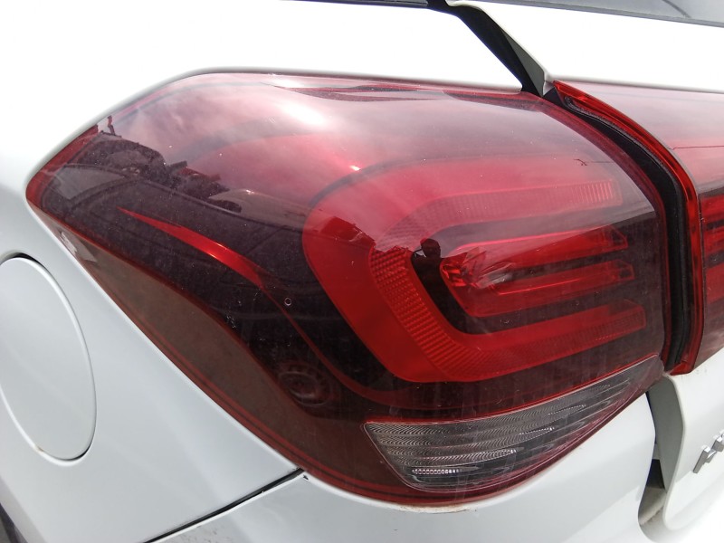 Recambio de piloto trasero izquierdo para hyundai i20 ii (gb, ib) 1.2 referencia OEM IAM 92401C8000  