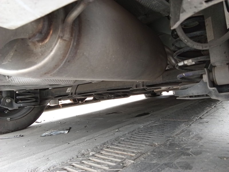 Recambio de puente trasero para hyundai i20 ii (gb, ib) 1.2 referencia OEM IAM 55100C8000  