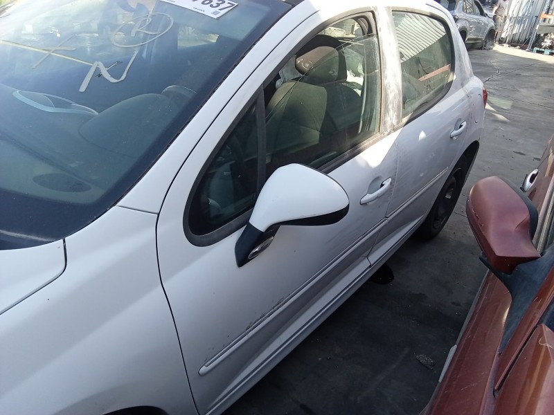 Recambio de puerta delantera izquierda para peugeot 207/207+ (wa_, wc_) 1.4 hdi referencia OEM IAM 9002X5  