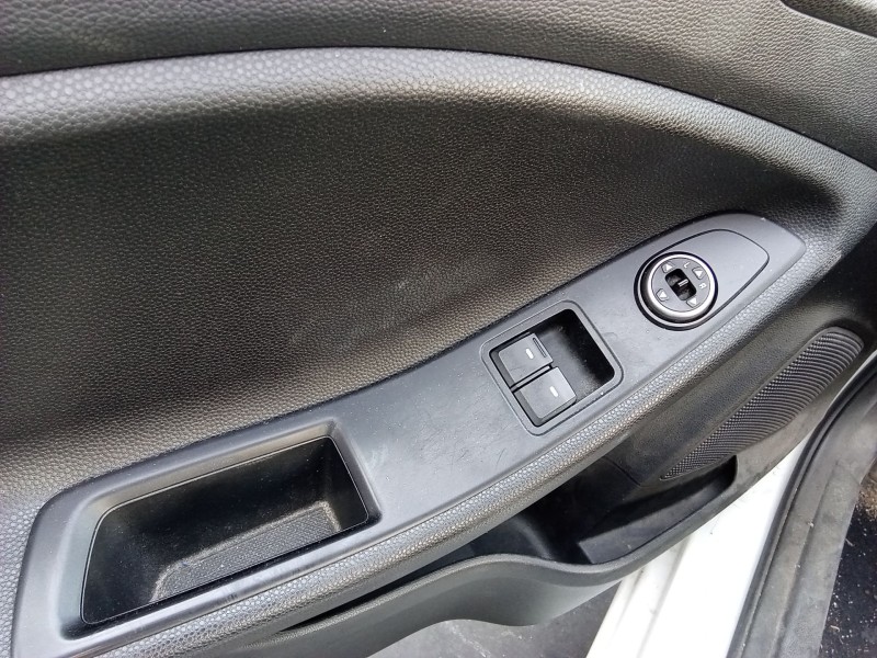 Recambio de mando elevalunas delantero izquierdo para hyundai i20 ii (gb, ib) 1.2 referencia OEM IAM 93570C80404X  
