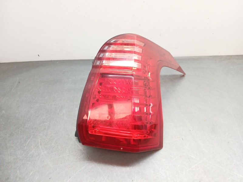 Recambio de piloto trasero derecho para peugeot 5008 (0u_, 0e_) 1.6 hdi referencia OEM IAM 9672666680  