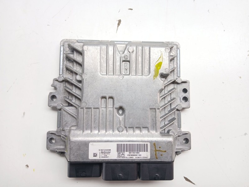 Recambio de centralita motor uce para peugeot 5008 (0u_, 0e_) 1.6 hdi referencia OEM IAM 9811651980  